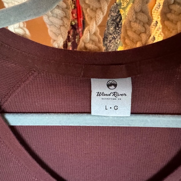 Wind River Long Sleeve Waffle shirt, size Large - Picture 2 of 4